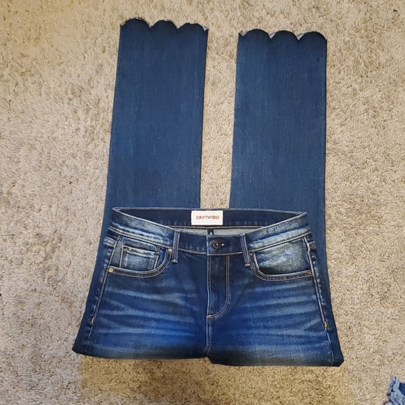 DRIFTWOOD Denim - NWOT Driftwood Jeans
